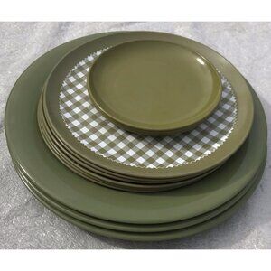 Vtg Avocado Moss Green Melamine Melmac Plates MCM Gingham Dinner Salad 13 Pc Lot
